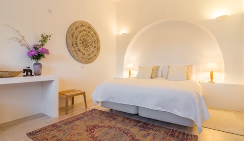 Habitación superior, 1 cama de matrimonio grande, frigorífico y microondas