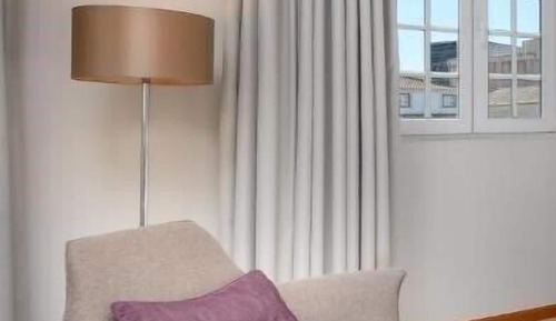 Habitación Deluxe con 1 cama doble o 2 individuales, vistas al canal