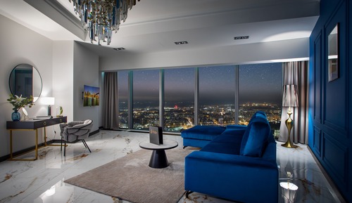 Superior suite with Jetted tub