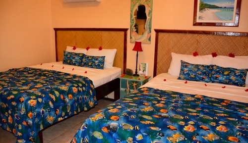 Bungalow, 2 Queen Beds