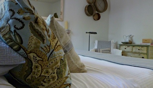 Mimosa Suite