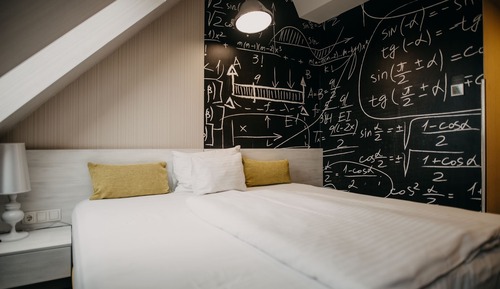 Habitación estándar con 1 cama doble o 2 individuales