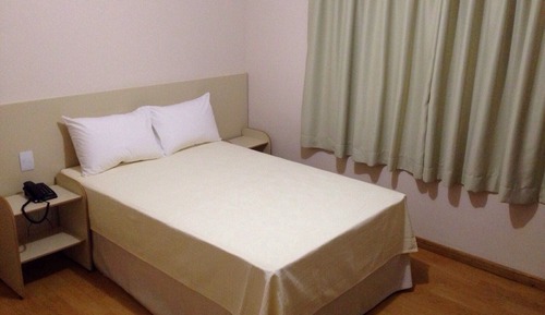 Apartamento económico (cama casal tipo viuva)
