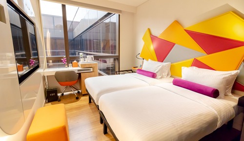 Habitación estándar, 1 cama de matrimonio, vistas a la piscina