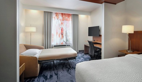 Suite, 1 cama de matrimonio grande con sofá cama