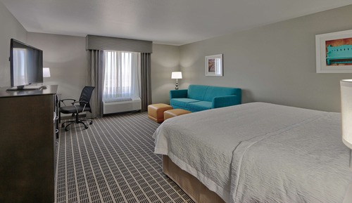 Habitación, 1 cama de matrimonio grande con sofá cama, no fumadores, frigorífico y microondas