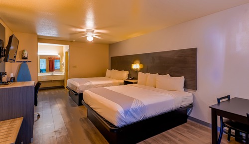 Habitación (2 King Beds)