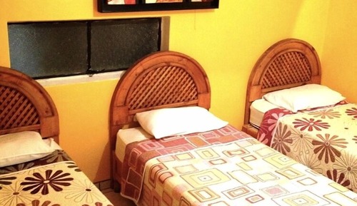 Standard Triple Room (Separated Private Bathroom)