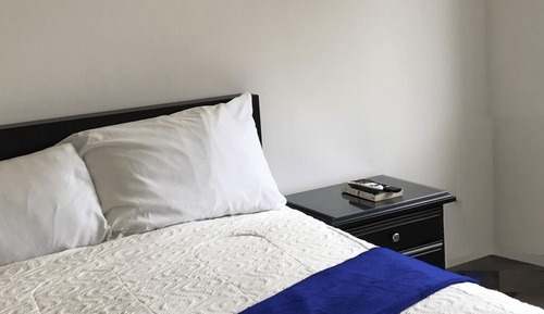 Apartamento de diseño, 1 cama de matrimonio, terraza, vistas a la montaña