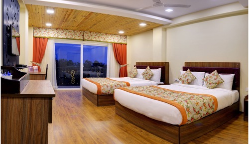 Family Mountain View Room with Private Balcony