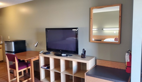 Habitación doble, 2 camas de matrimonio, cocina básica