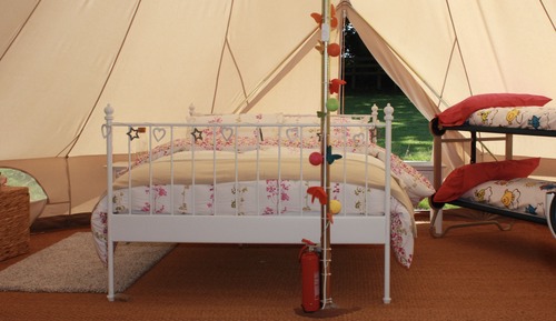 Tienda (Glamping Tent  - Chestnut)