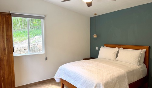 Cabaña clásica, 2 habitaciones, vistas al jardín
