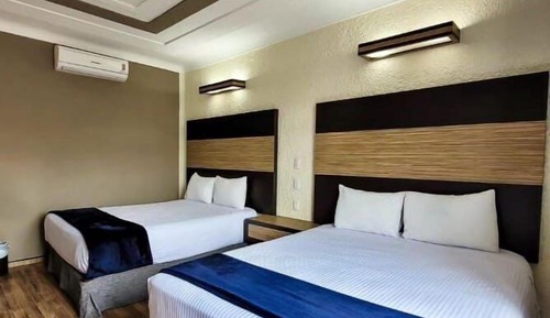 Habitación cuádruple estándar