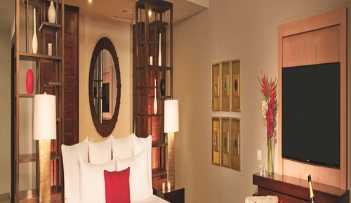 Preferred Club Master Suite