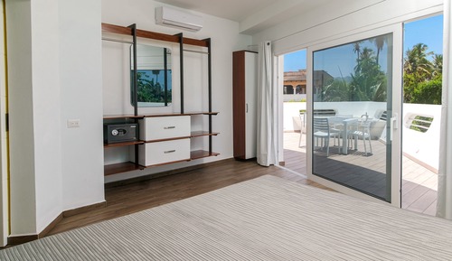 Apartment with terrace - D2