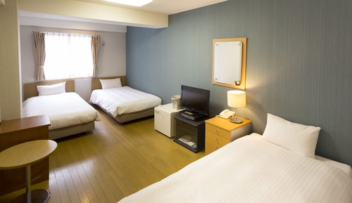 Habitación triple, fumadores (No Parking Offer)
