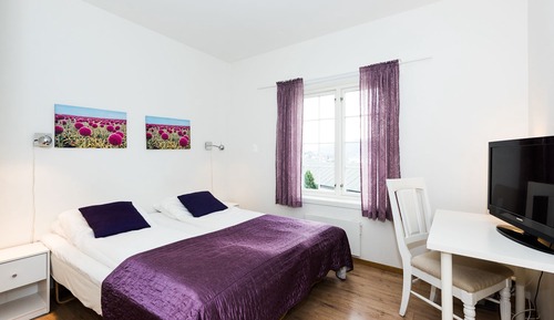 Habitación estándar con 1 cama doble o 2 individuales