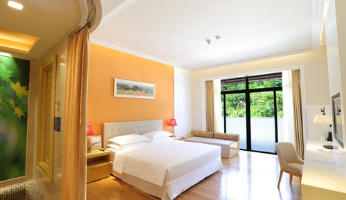 Habitación, 1 cama de matrimonio grande, vistas a la montaña