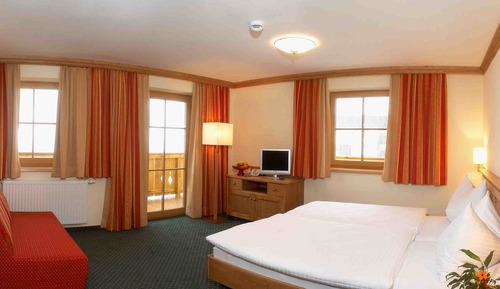 Habitación familiar, balcón