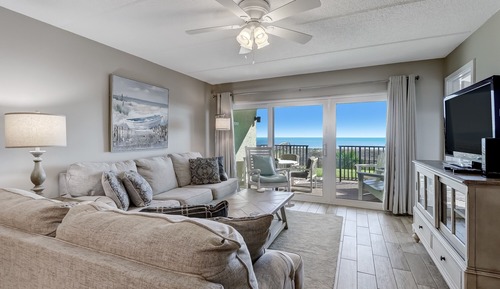 Condo, 2 Bedrooms