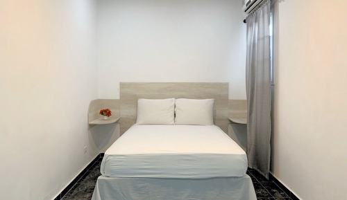 Habitación doble, baño privado