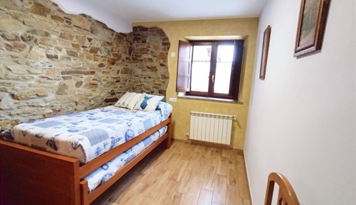 Apartamento familiar, 2 habitaciones, chimenea, vistas al jardín (nº2)