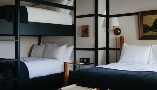 Habitación Deluxe, varias camas