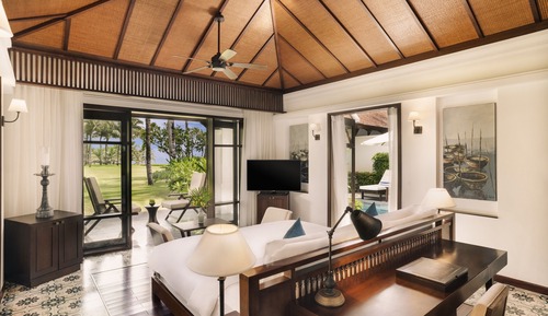Villa, piscina privada, frente al mar