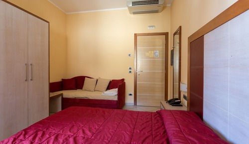 Habitación cuádruple Confort