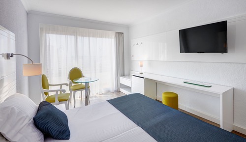 Habitación doble, balcón