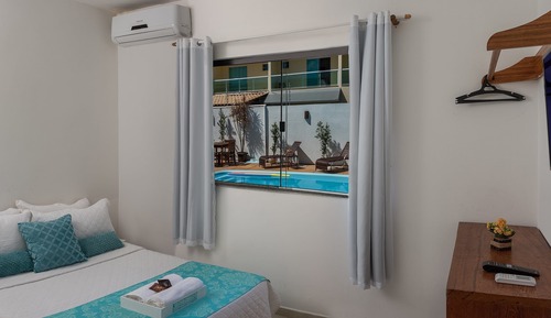 Apartamento Confort, 1 habitación, cocina básica, vistas a la piscina