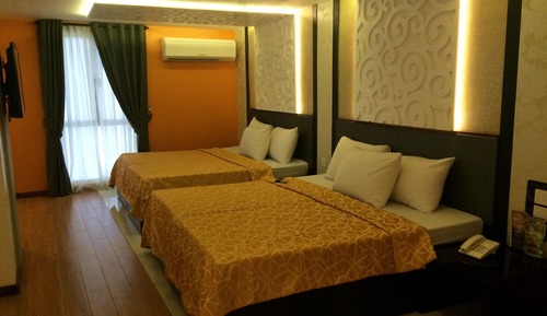 Euro Suite 2
