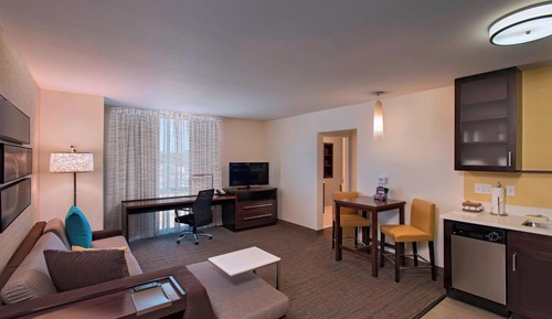 Suite, 1 habitación, no fumadores (Hearing Accessible)