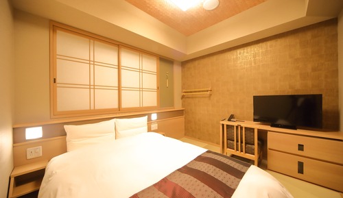 Habitación, no fumadores (Room Selected by hotel, No cleaning)