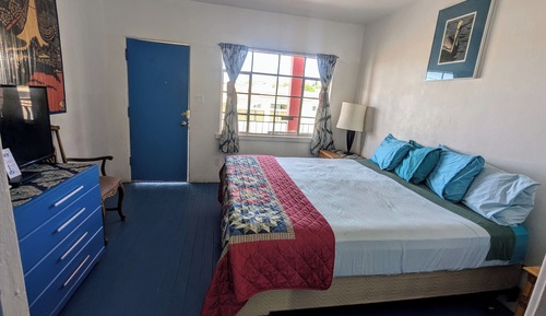 Habitación estándar, 1 cama de matrimonio grande, no fumadores, frigorífico y microondas