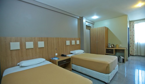 Habitación con 2 camas individuales