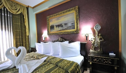 Imperial suite (Free sauna access)