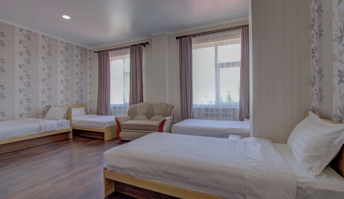 Habitación cuádruple estándar