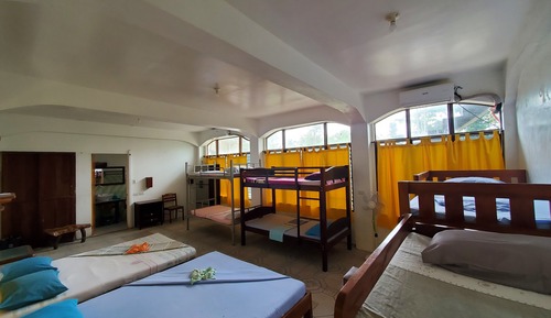 Dormitorio compartido (1 bed)