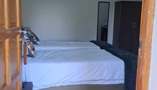 Habitación estándar con 2 camas individuales