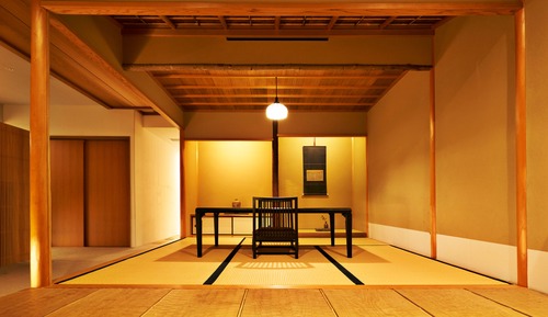 Habitación tradicional, vistas al río (with Tatami area, 301)
