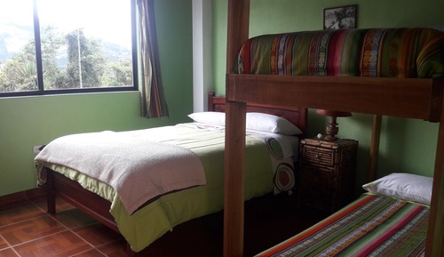 Dormitorio compartido familiar, 1 habitación, vistas a la laguna