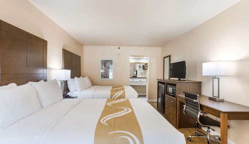 Habitación estándar, 2 camas de matrimonio, fumadores