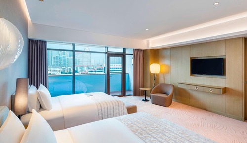 Suite familiar, 1 habitación, balcón, vistas a la ciudad