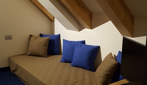 Apartamento superior, 1 habitación, 2 baños