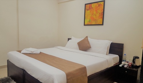 Habitación Deluxe doble, 1 cama doble, fumadores, vistas a la ciudad