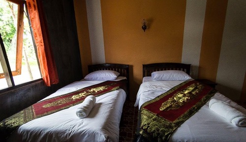 Habitación estándar con 2 camas individuales