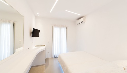 Double Room, Jetted Tub