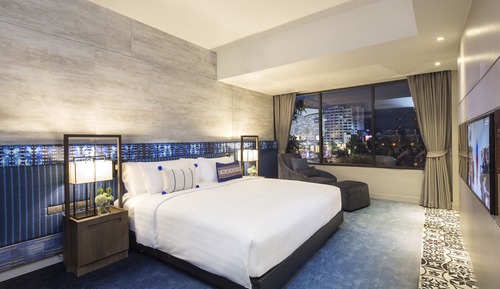 One Bedroom Family Suite (24 Hours Use of Room)